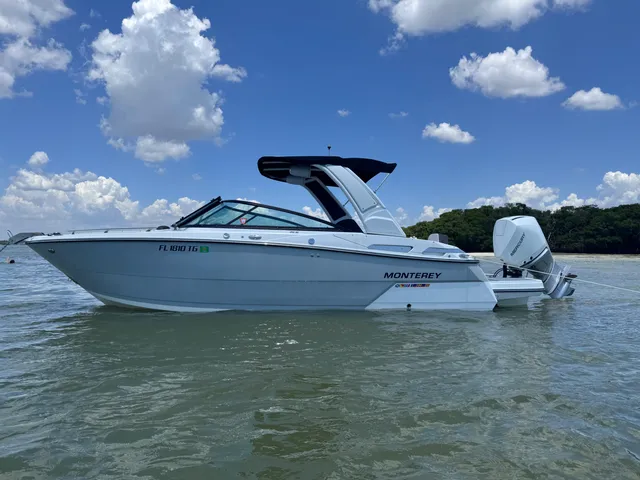 Rent a bow rider in St. Petersburg, FL near me