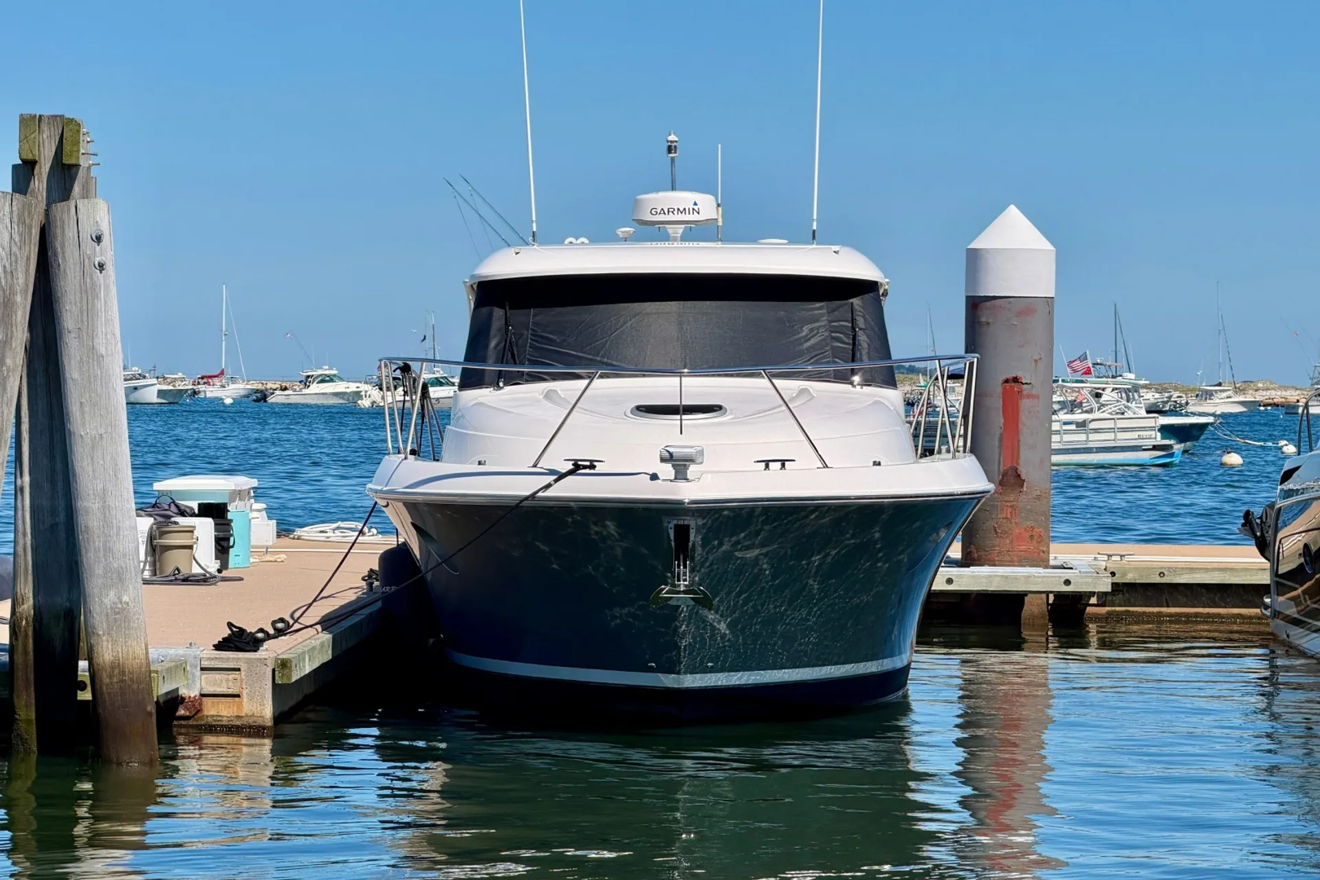Luxury 39’ C39 | Volvo IPS Joystick | Generator