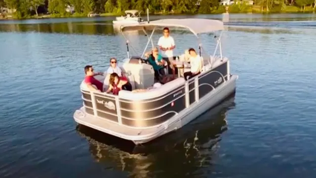 Rent a Suncatcher / 
G3 Boats pontoon in Poinciana, FL near me