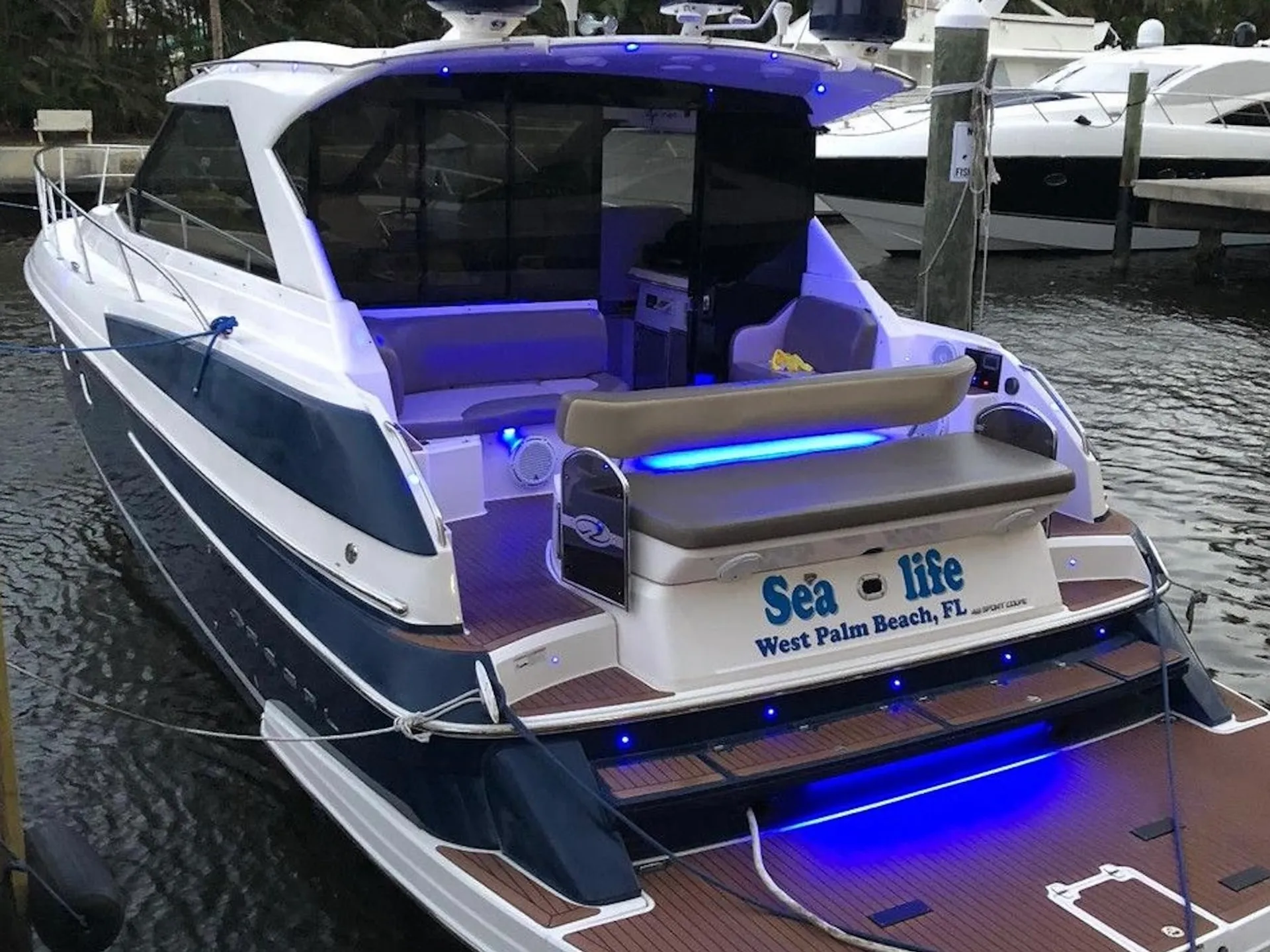 REGAL BOATS 46 SPORT COUPE IPS DRIVE in Boynton Beach, FL — photo 7