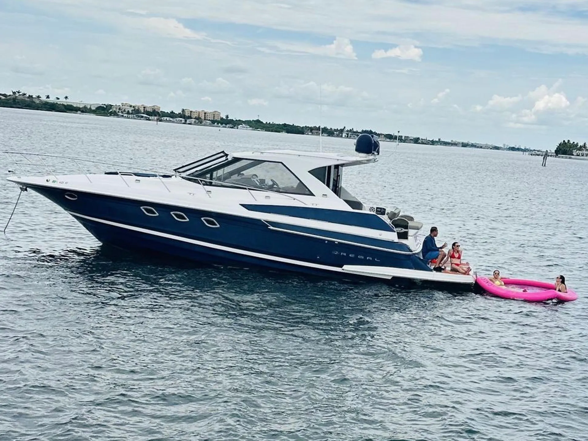 REGAL BOATS 46 SPORT COUPE IPS DRIVE in Boynton Beach, FL — photo 9