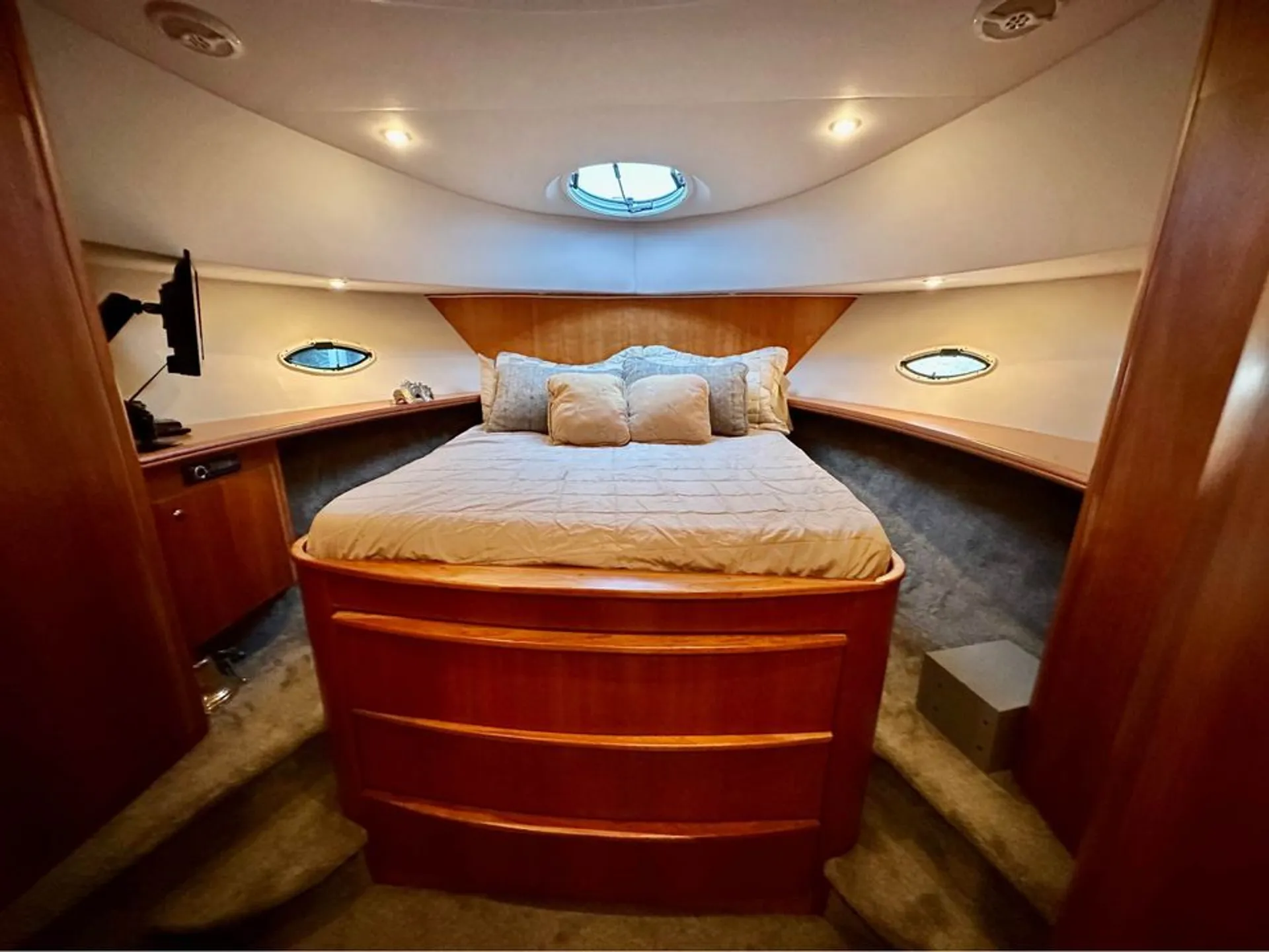 Sunseeker Manhattan in Miami, FL — photo 9