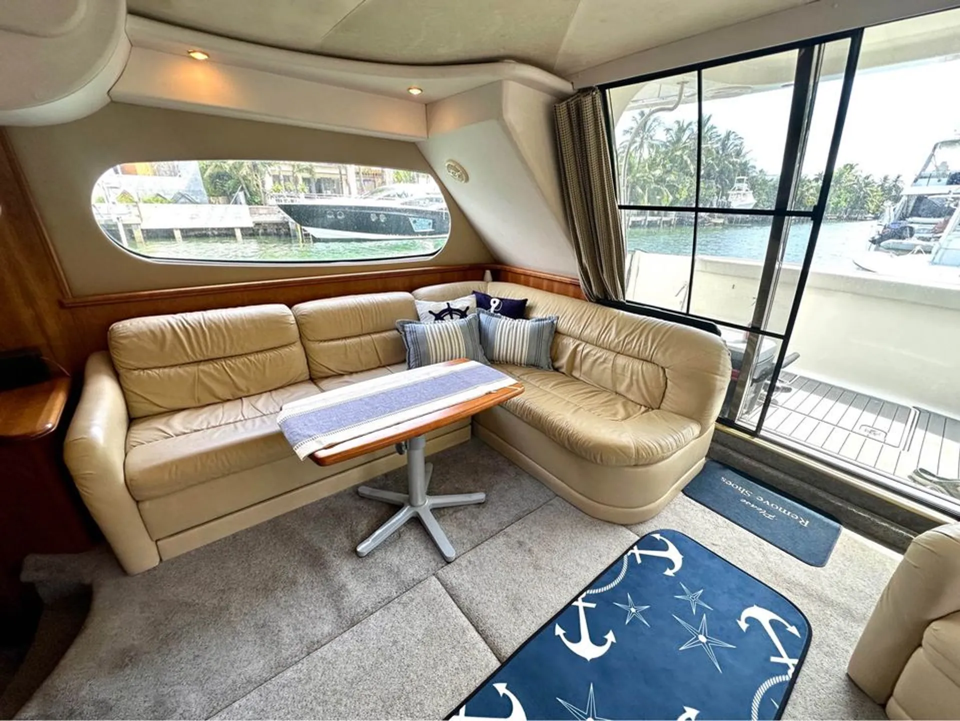 Enjoy "SANTORINI" Silverton Sport Bridge 48ft in Miami!