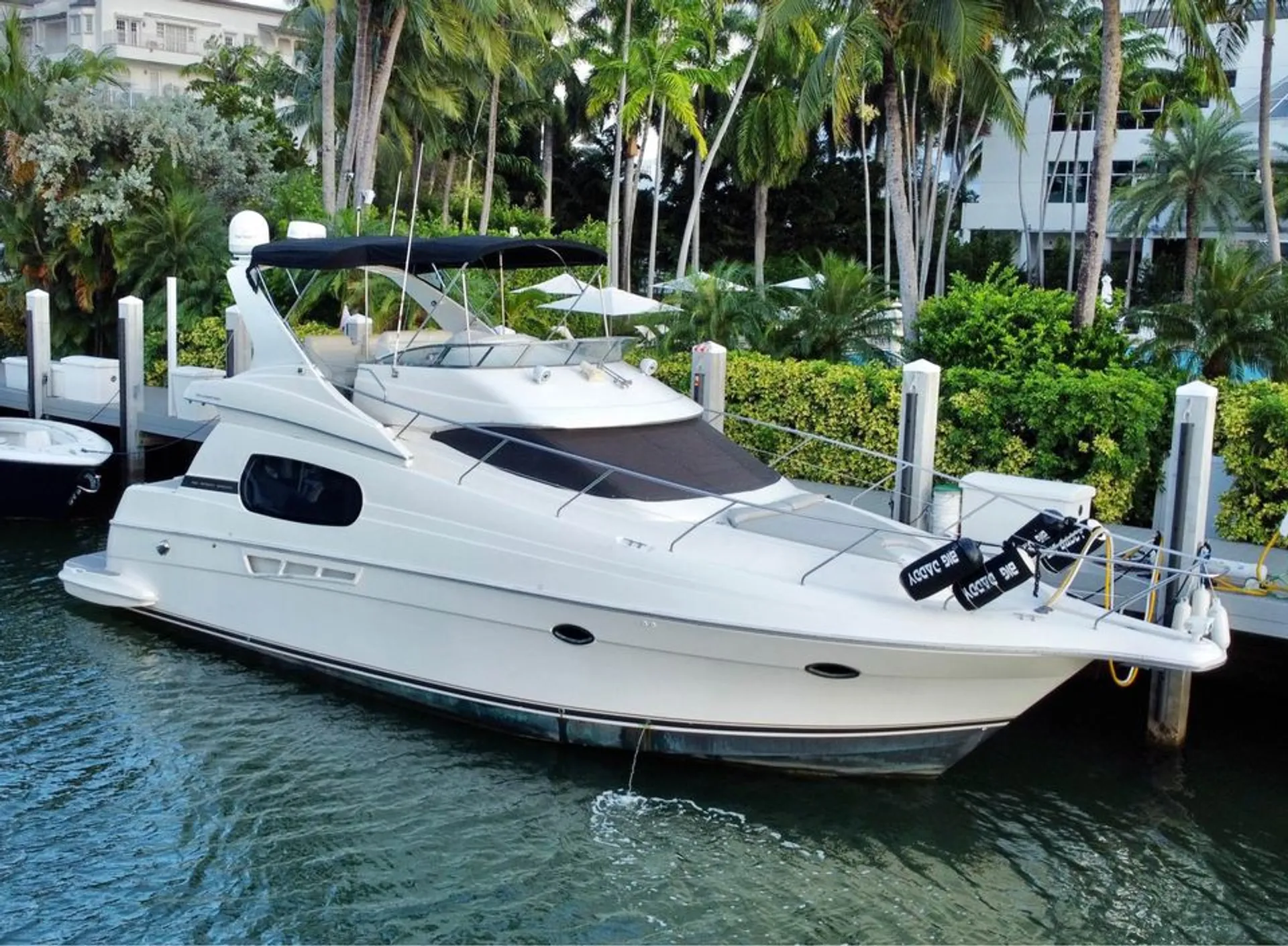 Sunseeker Manhattan in Miami, FL — photo 5