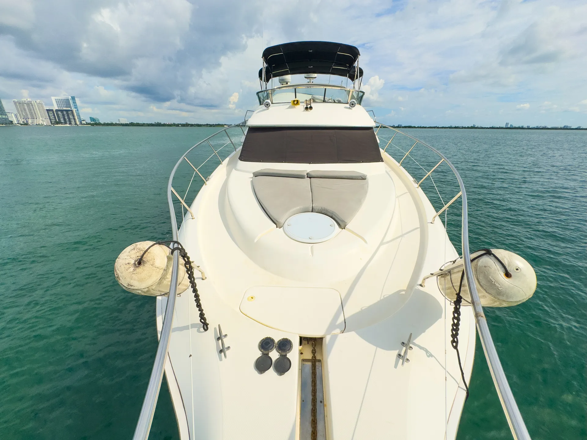 Enjoy "SANTORINI" Silverton Sport Bridge 48ft in Miami!