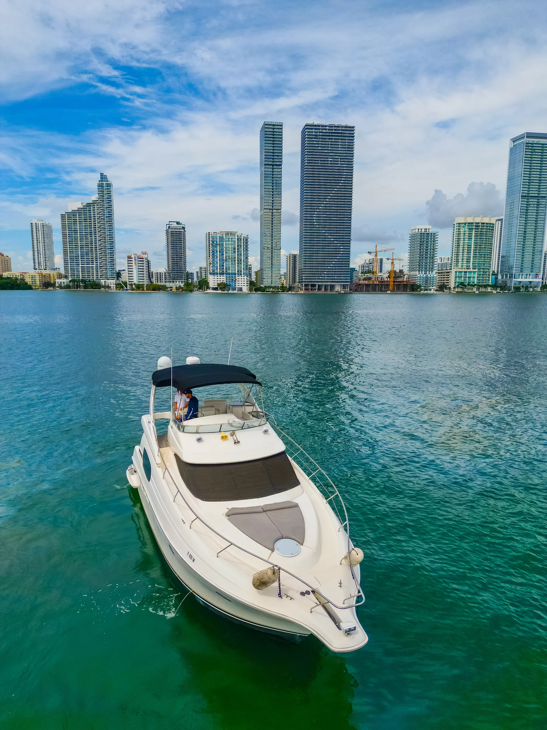 Enjoy "SANTORINI" Silverton Sport Bridge 48ft in Miami!