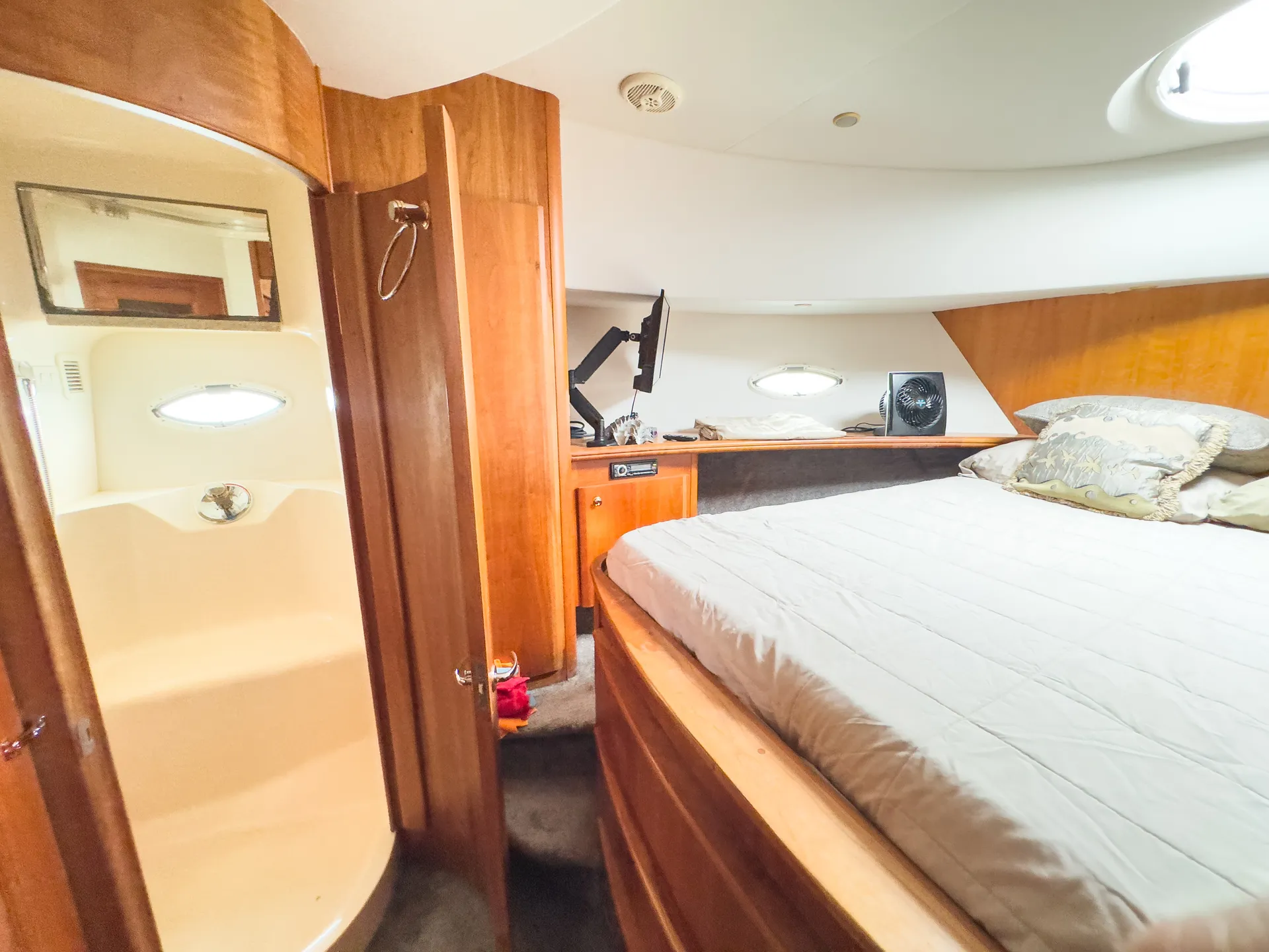 Enjoy "SANTORINI" Silverton Sport Bridge 48ft in Miami!