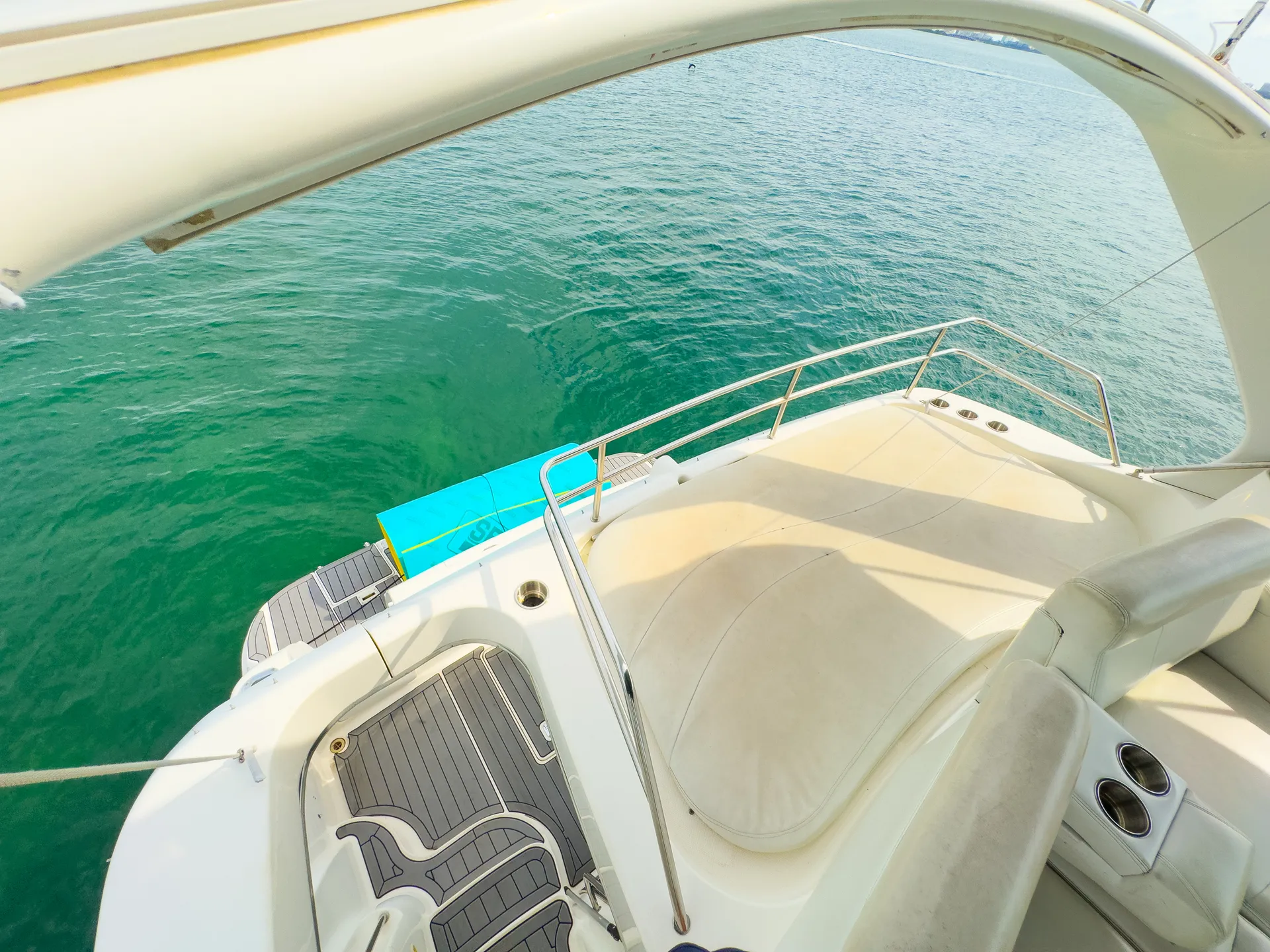 Enjoy "SANTORINI" Silverton Sport Bridge 48ft in Miami!