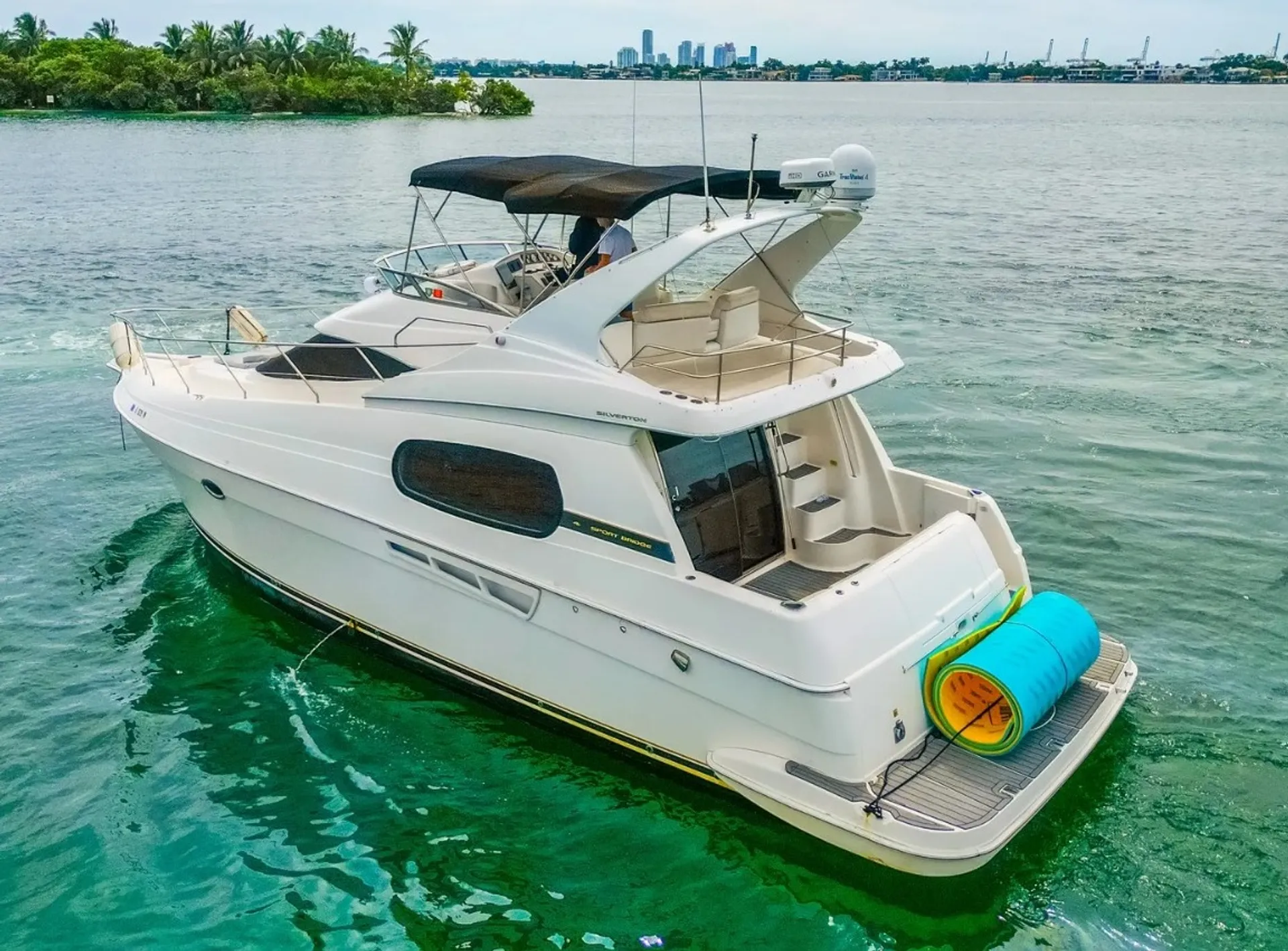 Sunseeker Manhattan in Miami, FL
