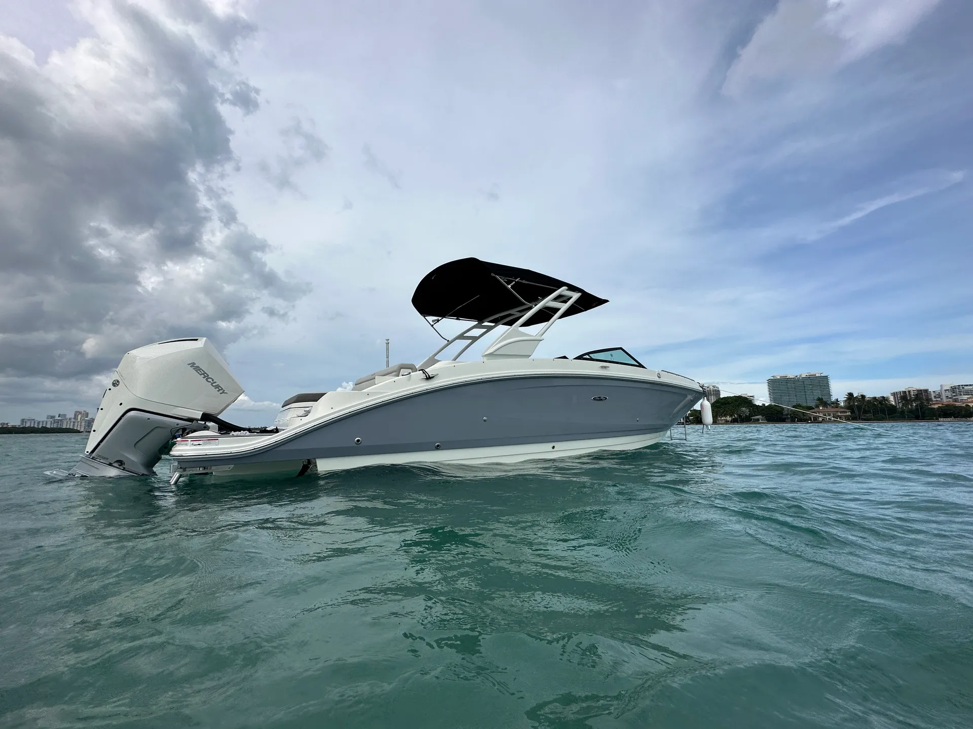 SEA RAY BOATS SDX 270 OB in Miami, FL — photo 6