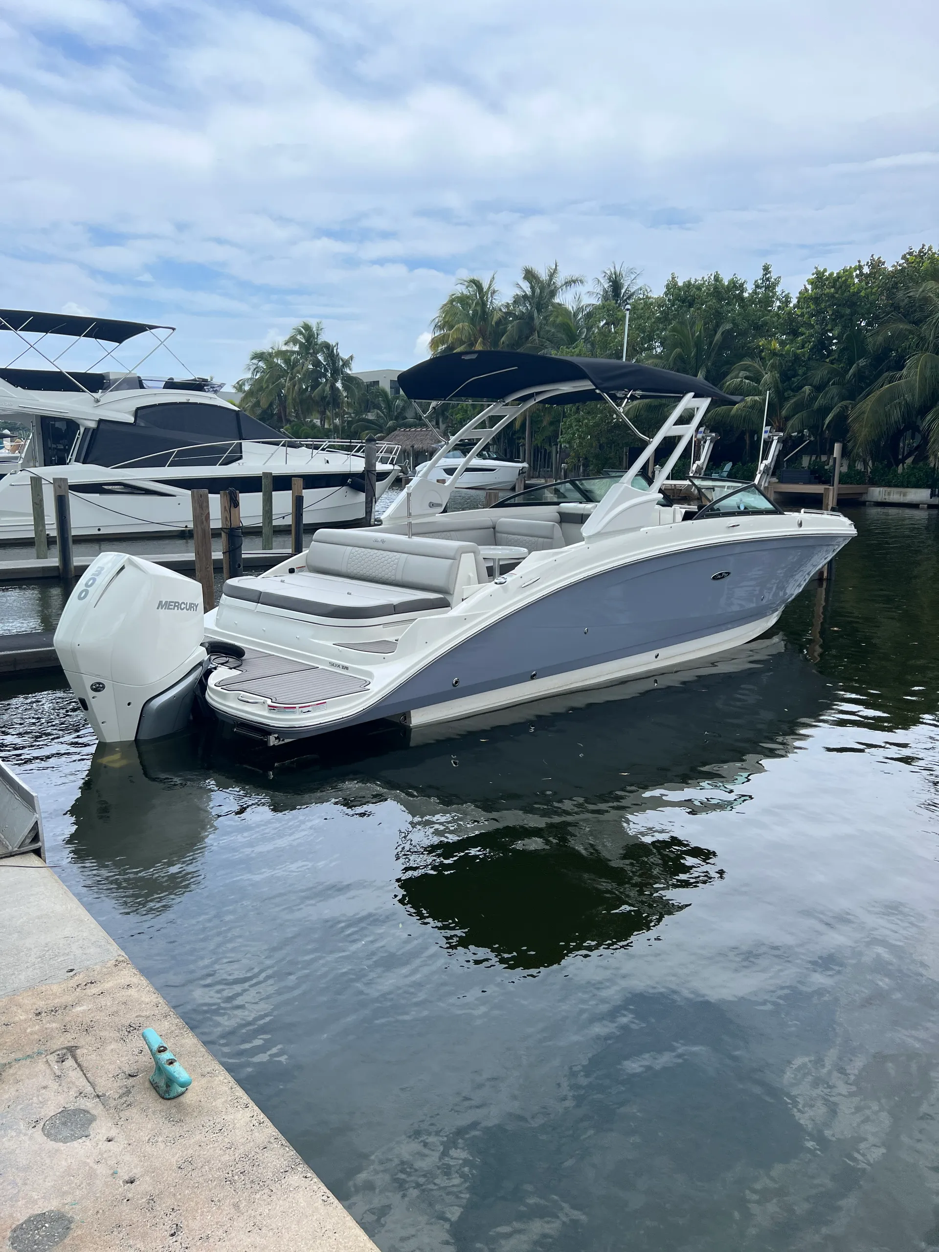 SEA RAY BOATS SDX 270 OB in Miami, FL — photo 7