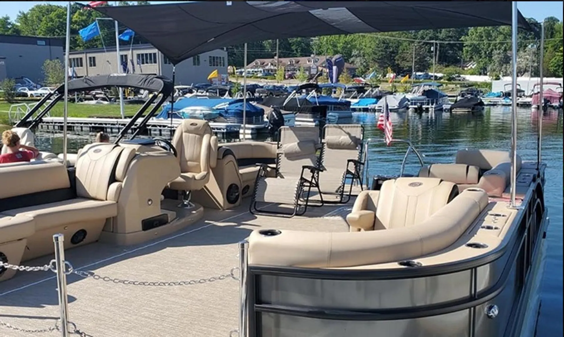 BARLETTA BOATS EX23Q TRITOON SLIDETOON in Waterford Township, MI