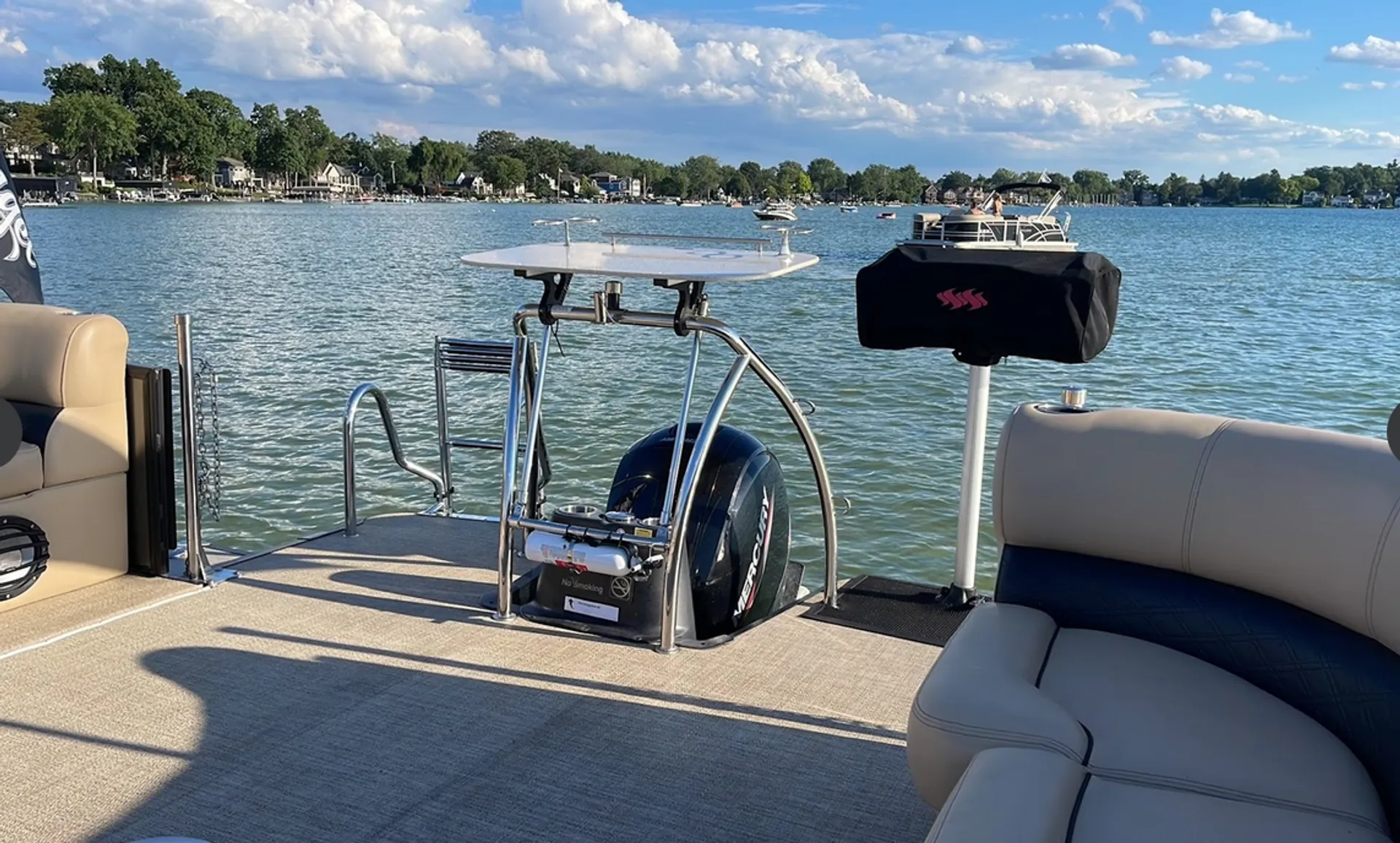 BARLETTA BOATS EX23Q TRITOON SLIDETOON in Waterford Township, MI — photo 3
