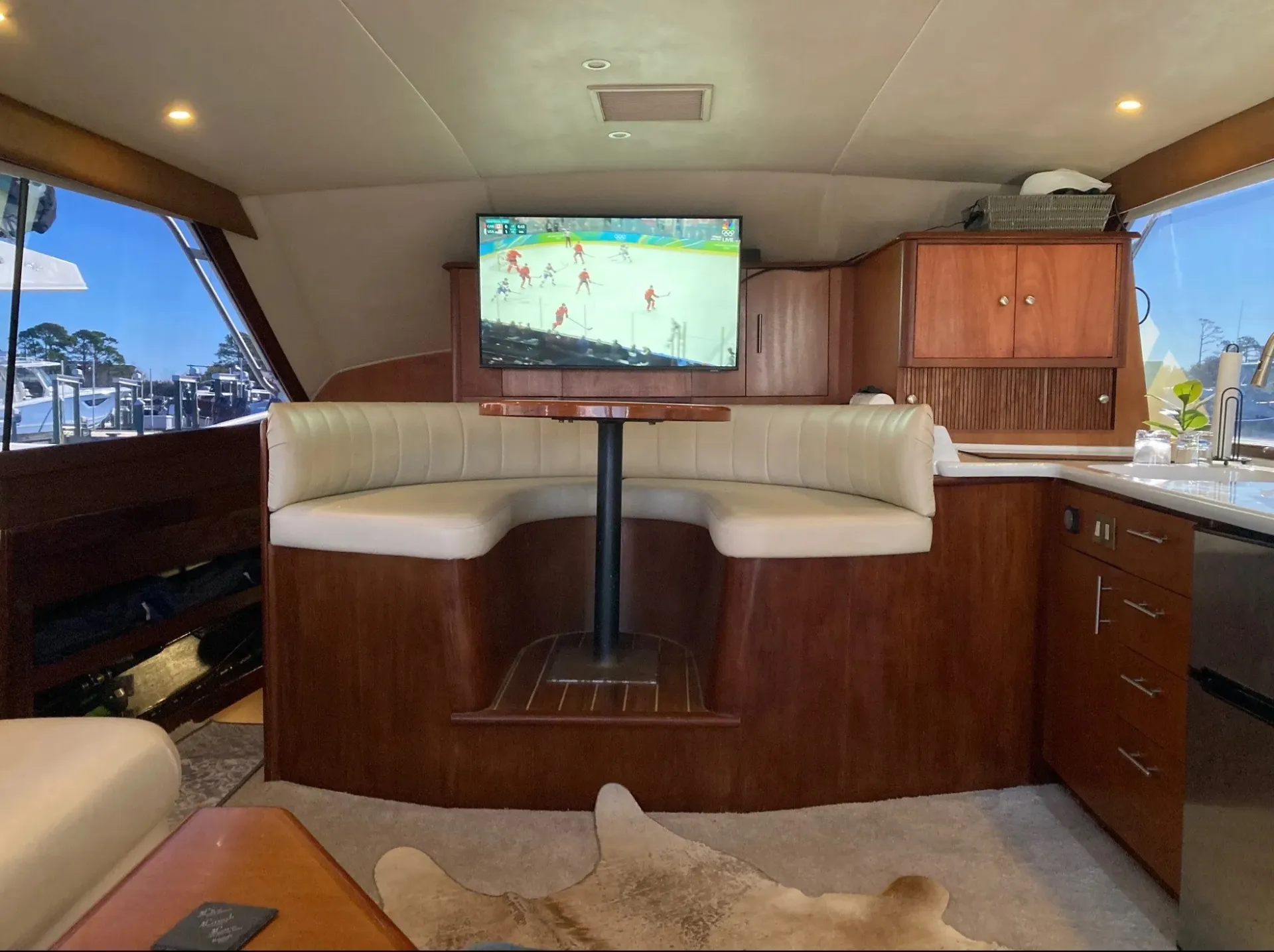 OCEAN YACHTS 40 SUPER SPORT in Miramar Beach, FL — photo 4