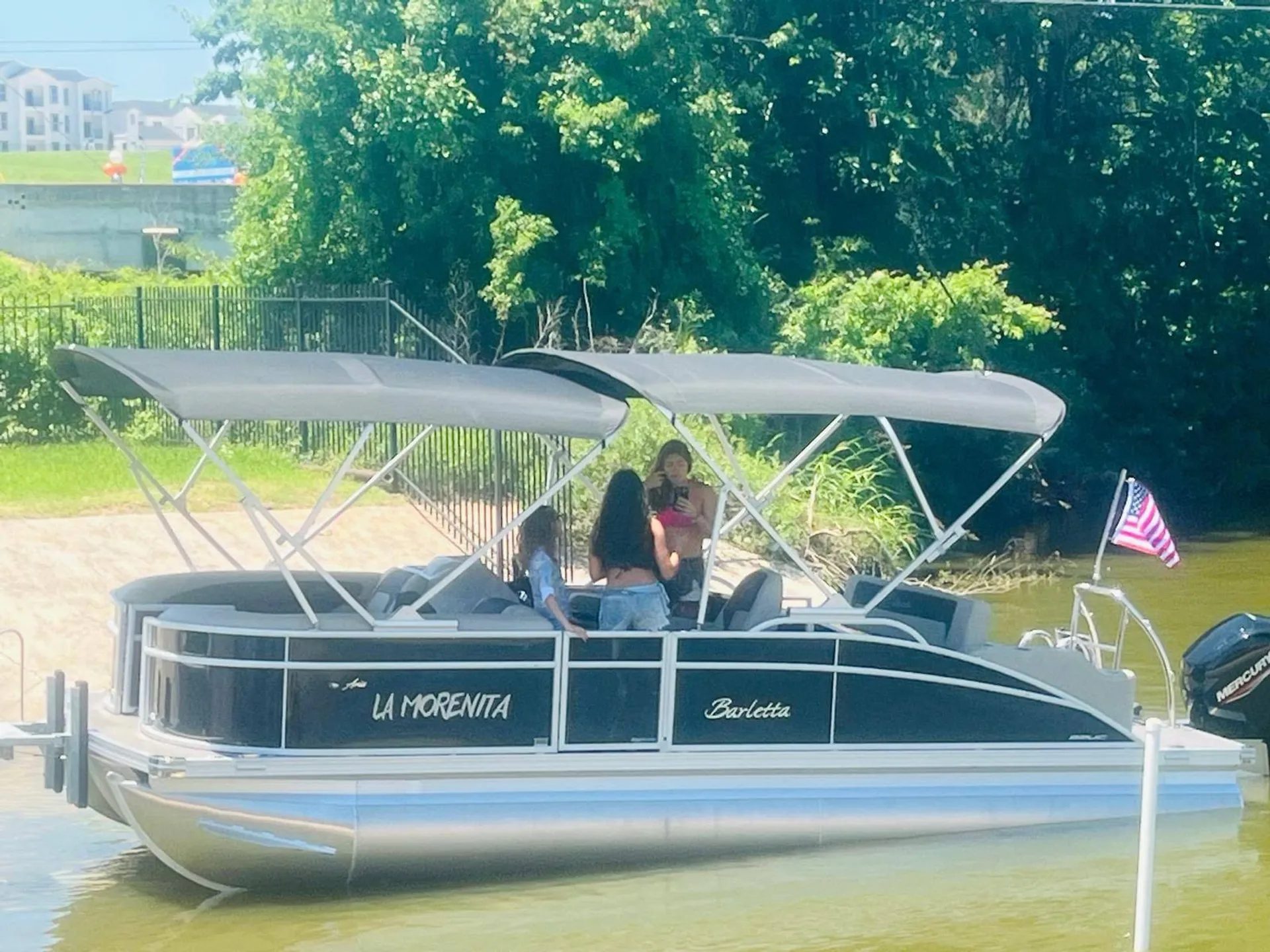 BARLETTA BOATS C22UC TRITOON in Montgomery, TX — photo 5