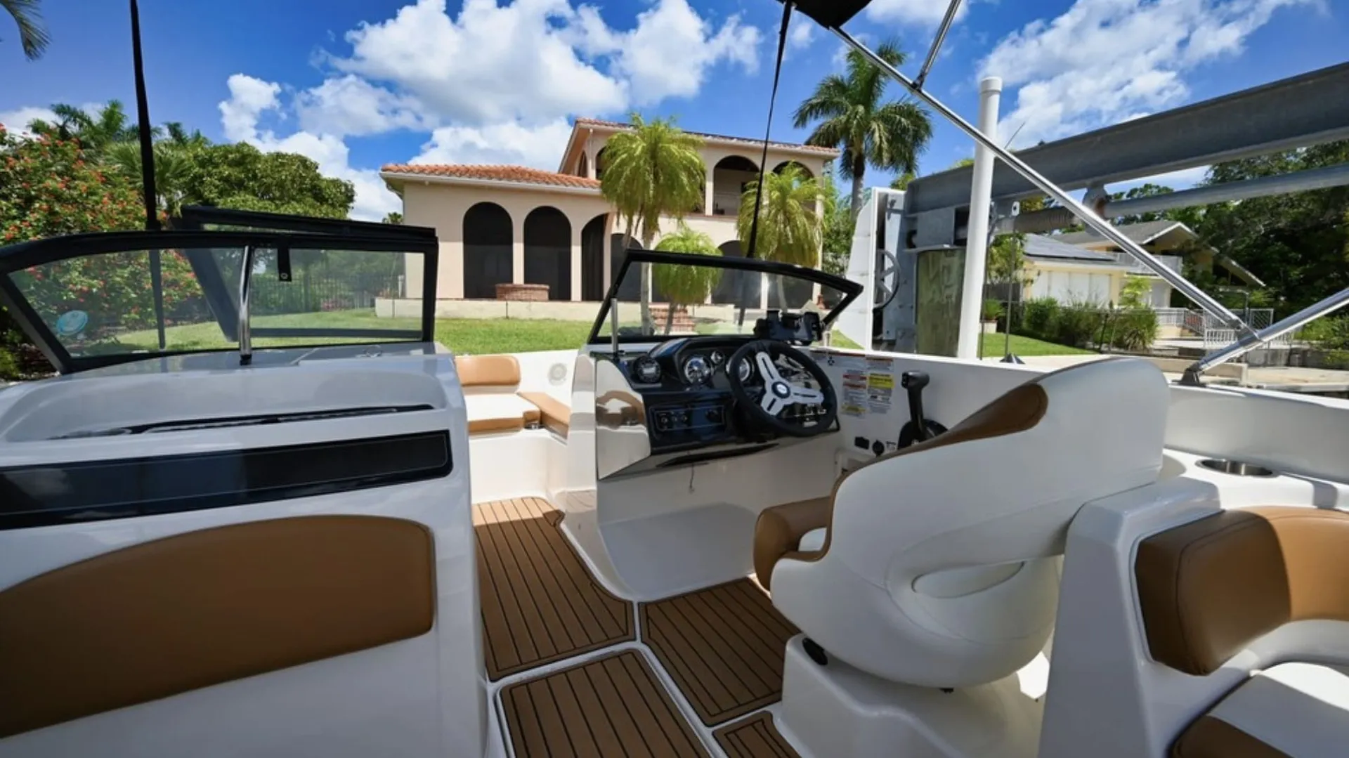 Rent a BAYLINER VR6 BOWRIDER in Cape Coral, FL on Boatsetter
